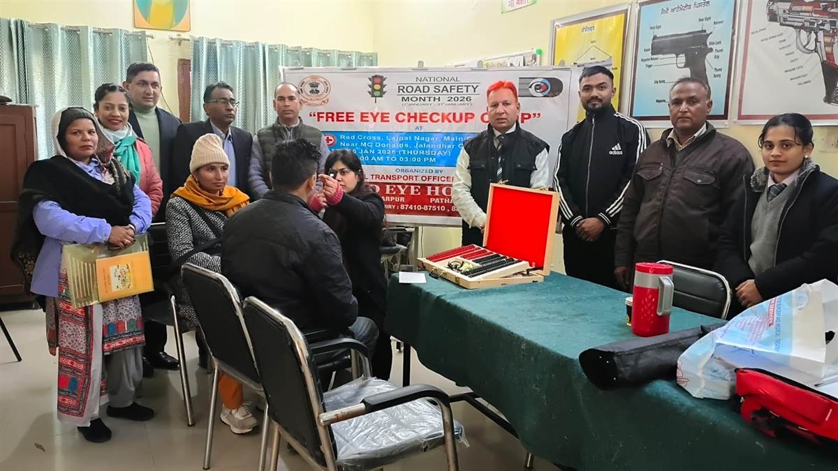 ਅੱਖਾਂ ਦਾ ਚੈੱਕਅਪ ਕੈਂਪ ਲਾਇਆ, 76 ਲੋਕਾਂ ਦੀਆਂ ਅੱਖਾਂ ਦੀ ਜਾਂਚ
