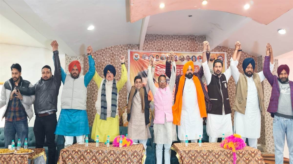 ਫਿਰੋਜ਼ਪੁਰ ਛਾਉਣੀ ਵਿਖੇ ਭਾਜਪਾ ਰਾਸ਼ਟਰੀ ਮਜ਼ਦੂਰ ਸੈੱਲ ਨੇ ਕੀਤੀ ਪਰਿਵਰਤਨ ਰੈਲੀ
