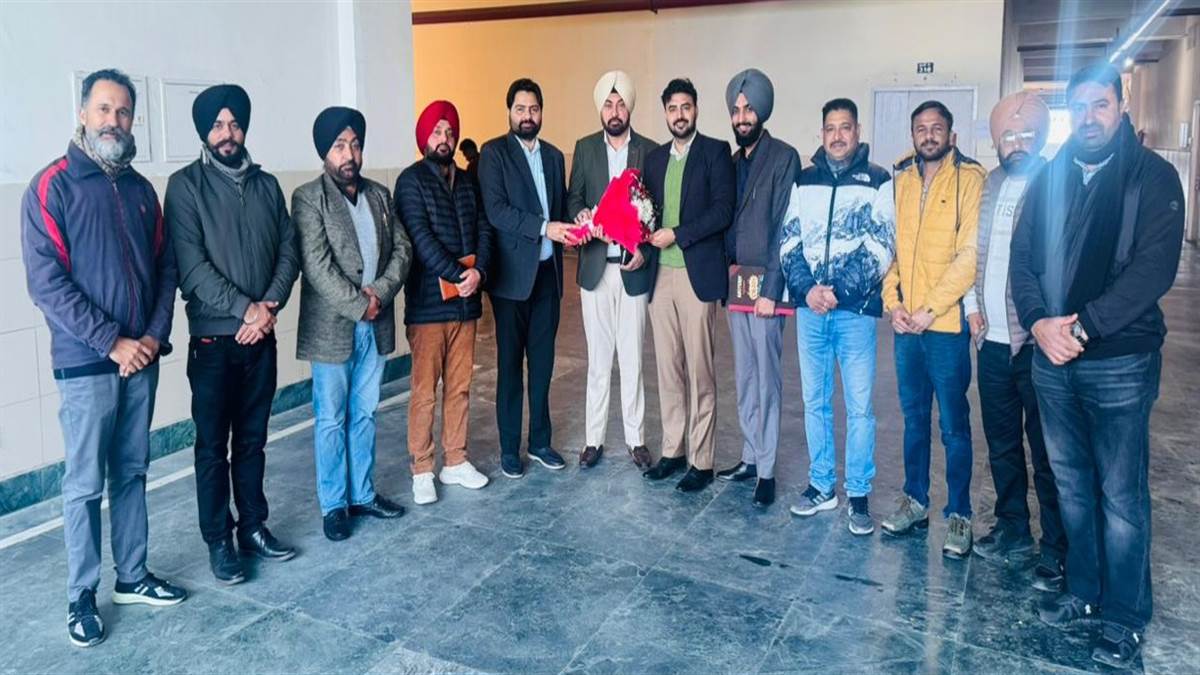 ਸ਼ਾਹ ਸੁਲਤਾਨ ਕ੍ਰਿਕਟ ਕਲੱਬ ਵੱਲੋਂ ਨਵ ਨਿਯੁਕਤ ਪ੍ਰਧਾਨ ਹਰਪ੍ਰੀਤ ਸਿੰਘ ਸੰਧੂ ਦਾ ਸਨਮਾਨ