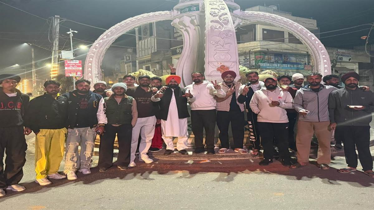 ਭਾਰਤ ਦੀ ਪਾਕਿਸਤਾਨ ’ਤੇ ਸ਼ਾਨਦਾਰ ਜਿੱਤ ਦਾ ਜ਼ੀਰਾ ’ਚ ਜਸ਼ਨ