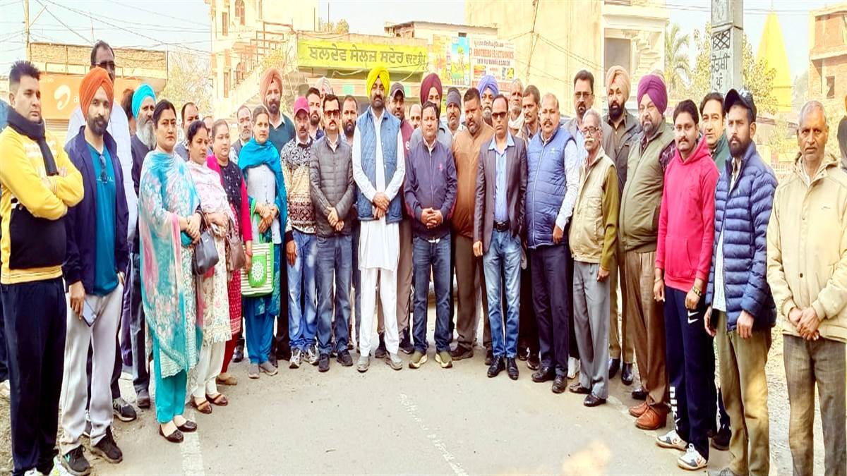 ਨਸ਼ਿਆਂ ਵਿਰੁੱਧ ਵਿਸ਼ਾਲ ਰੈਲੀ ਲਈ ਮੁਕੇਰੀਆਂ ਤੋਂ ਵੱਡੀ ਰਵਾਨਗੀ