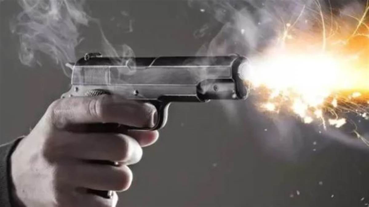 ਜੰਮੂ ਦੇ ਆਰਐੱਸ ਪੁਰਾ ਬਾਲ ਸੁਧਾਰ ਘਰ 'ਚ ਫਾਇਰਿੰਗ: ਪਾਕਿਸਤਾਨੀ ਨਾਗਰਿਕਾਂ ਨੇ ਪੁਲਿਸ 'ਤੇ ਕੀਤਾ ਹਮਲਾ, ਕੰਧ ਟੱਪ ਕੇ ਹੋਏ ਫ਼ਰਾਰ