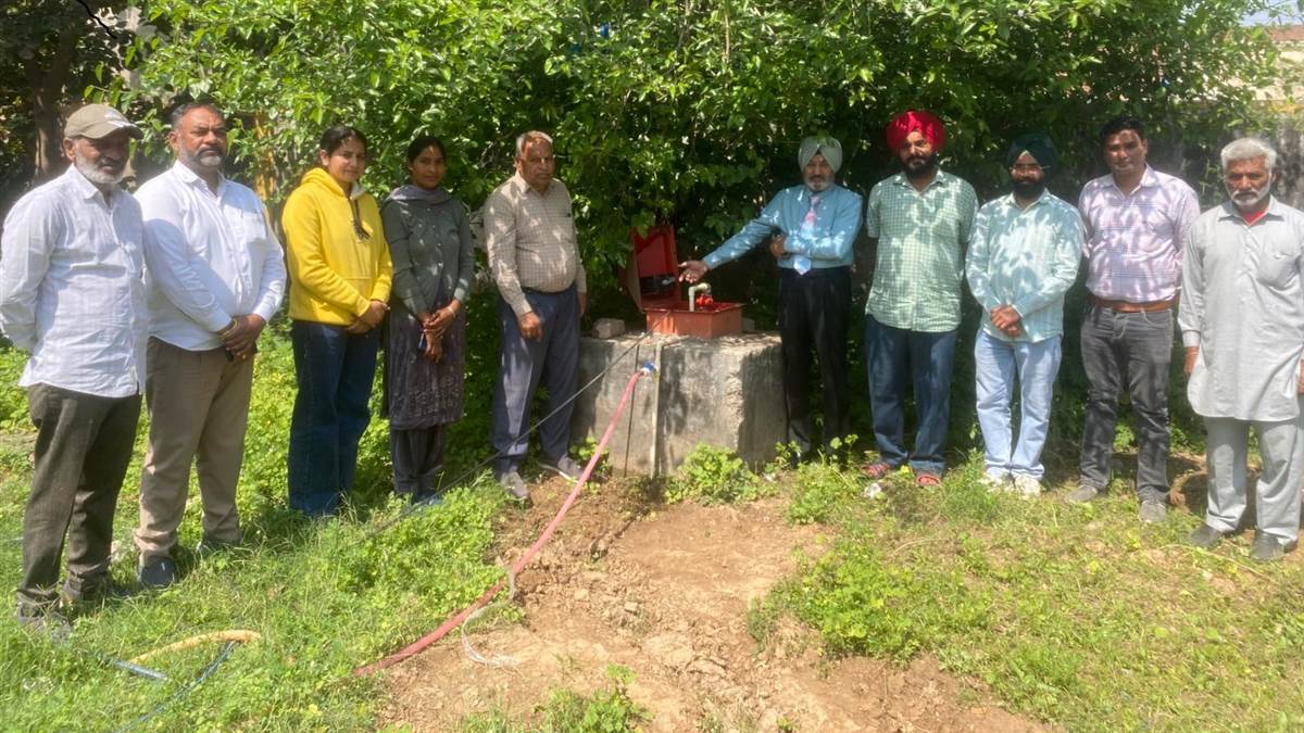 ਸ਼ੈੱਲਟਰ ਨੇ ਸਕੂਲ ’ਚ ਸਾਫ਼ ਪਾਣੀ ਲਈ ਲਗਵਾਈ ਮੋਟਰ : ਡਾ. ਮੁਲਤਾਨੀ