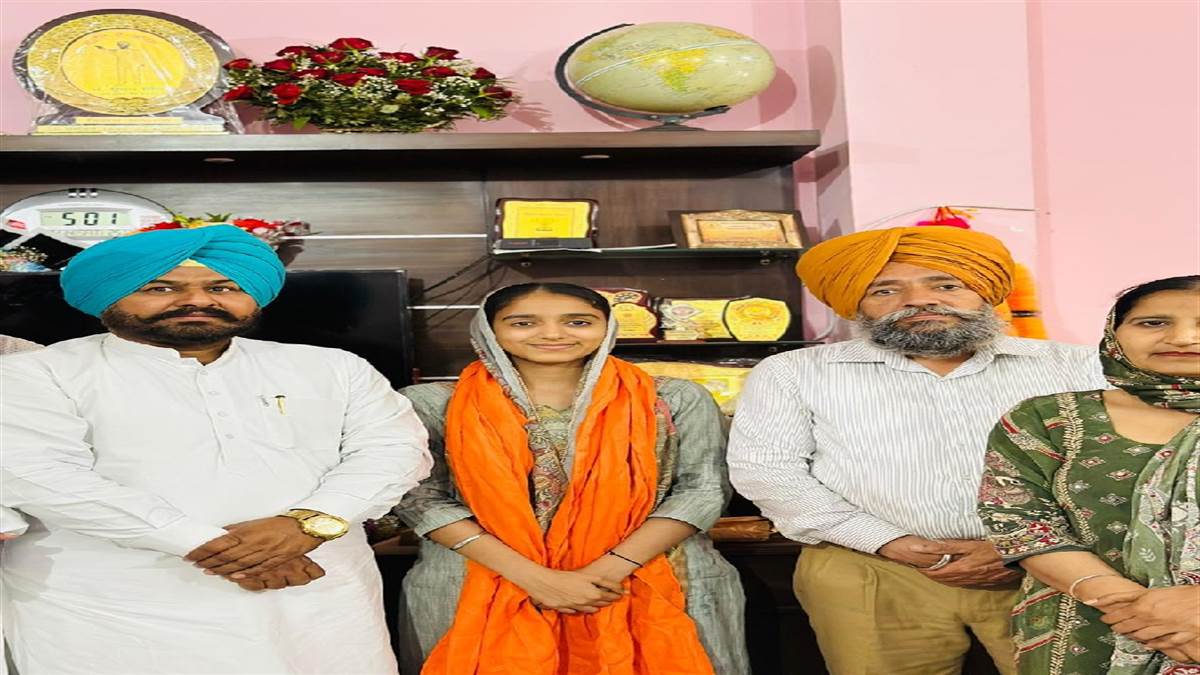 ਰਸ਼ਨੀਤ ਕੌਰ ਨੇ 51ਵਾਂ ਰੈਂਕ ਹਾਸਲ ਕਰਕੇ ਰਚਿਆ ਇਤਿਹਾਸ : ਝਾੜਵਾਂ