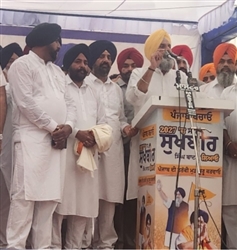 'ਸੁਖਬੀਰ ਲਿਆਓ, ਪੰਜਾਬ ਬਚਾਓ' ਰੈਲੀ ਦੌਰਾਨ ਬਾਦਲ ਨੇ 2027 'ਚ ਸਰਕਾਰ ਬਣਨ 'ਤੇ ਨਸ਼ਾ ਤੇ ਗੈਂਗਸਟਰਵਾਦ ਖ਼ਤਮ ਕਰਨ ਦਾ ਕੀਤਾ ਦਾਅਵਾ
