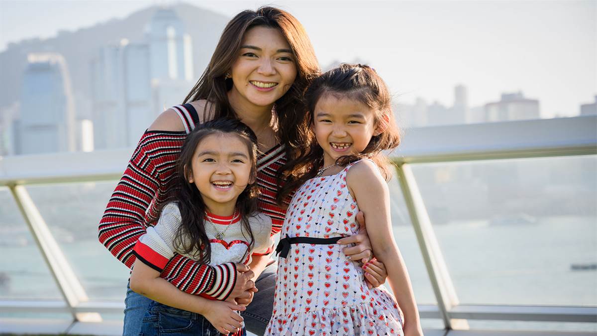 ਮੈਂ ਇਸ ਪਿਆਰੇ ਪਲ ਨੂੰ ਬਹੁਤ ਜ਼ਿਆਦਾ ਡੂੰਘਾਈ ਵਿਚ ਮਾਣਨਾ ਚਾਹੁੰਦੀ ਸੀ ਪਰ ਜਦੋਂ ਅਸੀਂ ਆਪਣੀ ਜ਼ਿੰਦਗੀ ’ਚ ਬਹੁਤ ਜ਼ਿਆਦਾ ਰੁੱਝੇ ਹੋਈਏ ਤਾਂ ਫਿਰ ਇਹੋ ਜਿਹੇ ਪਲਾਂ ਨੂੰ ਲੰਬਾ ਸਮਾਂ ਮਾਣਨ ਦਾ ਸਾਡੇ ਆਪਣੇ ਕੋਲ ਸਮਾਂ ਹੀ ਨਹੀਂ ਹੁੰਦਾ। ਮੇਰੀ ਵੱਡੀ ਬੇਟੀ ਜੰਨਤ ਤੈਰਾਕੀ ਦੀ ਪੰਜਾਬ ਦੀ ਗੋਲਡ ਮੈਡਲਿਸਟ ਹੈ। ਉਸ ਦੀ ਗੇਮ ਕਰਕੇ ਤੇ ਮੇਰੇ ਛੋਟੀ ਬੇਟੀ ਕਰਕੇ ਮੇਰਾ ਪੂਰਾ ਸਮਾਂ ਵਿਅਸਤ ਹੈ।