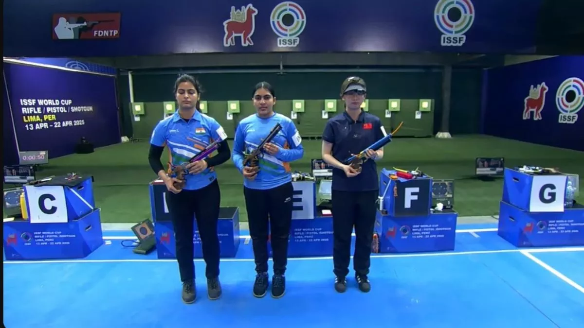 ISSF World Cup: ਦੋ ਓਲੰਪਿਕ ਤਗਮੇ ਜਿੱਤਣ ਵਾਲੀ Manu Bhaker ਵਿਸ਼ਵ ਕੱਪ 'ਚ ਹੋਈ ਪਰੇਸ਼ਾਨੀ ਦਾ ਸ਼ਿਕਾਰ, Suruchi Singh ਨੇ ਜਿੱਤਿਆ ਗੋਲਡ ਮੈਡਲ