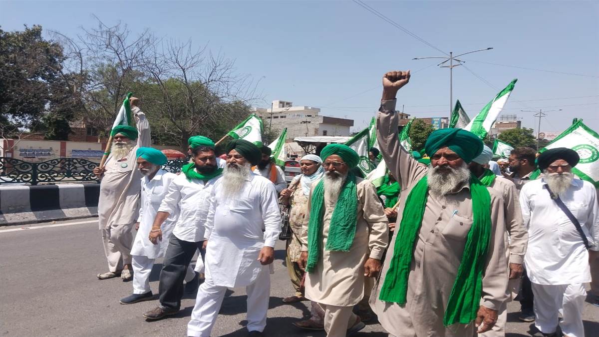 ਕਣਕ ਖ਼ਰੀਦ ’ਚ ਦੇਰੀ ਖ਼ਿਲਾਫ਼ ਬੀਕੇਯੂ ਸਿੱਧੂਪੁਰ ਵੱਲੋਂ ਡੀਐੱਫਐੱਸਸੀ ਦਫ਼ਤਰ ਦਾ ਘਿਰਾਓ