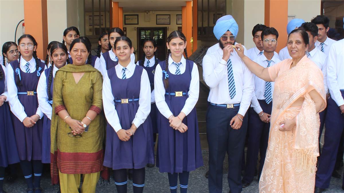 ਬੀਬੀਐੱਸ ਸਕੂਲ ਦੇ ਬੱਚਿਆਂ ਨੇ 10ਵੀਂ ’ਚੋਂ ਹਾਸਲ ਕੀਤੇ ਸ਼ਾਨਦਾਰ ਅੰਕ