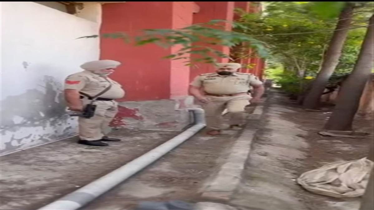 ਰਾਜਪੁਰਾ ਦੇ ਮਸ਼ਹੂਰ ਸਕੂਲ ਨੂੰ ਬੰਬ ਨਾਲ ਉਡਾਉਣ ਦੀ ਮਿਲੀ ਧਮਕੀ, ਮਚੀ ਹਫੜਾ-ਦਫੜੀ; ਜਾਂਚ ਜਾਰੀ