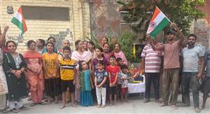ਸਾਨੂੰ ਸੈਨਿਕਾਂ ਦੇ ਬਲੀਦਾਨ ਨੂੰ ਯਾਦ ਰੱਖਣਾ ਚਾਹੀਦਾ : ਸੀਮਾ ਜੋਸ਼ੀ