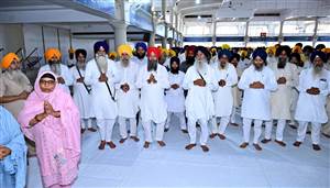 SGPC ਵੱਲੋਂ ਬਾਬਾ ਮੱਖਣ ਸ਼ਾਹ ਲੁਬਾਣਾ ਤੇ ਭਾਈ ਲੱਖੀ ਸ਼ਾਹ ਵਣਜਾਰਾ ਦੀ ਯਾਦ ’ਚ ਗੁਰਮਤਿ ਸਮਾਗਮ, ਧਾਮੀ ਸਮੇਤ ਪ੍ਰਮੁੱਖ ਸ਼ਖ਼ਸੀਅਤਾਂ ਨੇ ਭਰੀ ਹਾਜ਼ਰੀ