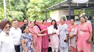 ਆਸ਼ਾ ਵਰਕਰ ਤੇ ਫੈਸੀਲੀਟੇਟਰ ਵੱਲੋਂ ਮੰਗਾਂ ਸਬੰਧੀ ਧਰਨਾ