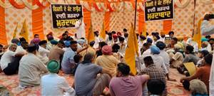 ਬਿਜਲੀ ਦੇ ਲੱਗ ਰਹੇ ਲੰਬੇ ਕੱਟਾਂ ਨੂੰ ਲੈ ਕੇ ਸ਼੍ਰੋਮਣੀ ਅਕਾਲੀ ਦਲ ਨੇ ਲਗਾਇਆ ਧਰਨਾ