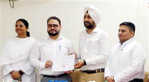 ਬਾਰ ਦੇ ਸਾਂਝੇ ਹਿੱਤਾਂ ਨਾਲ ਜੁੜੇ ਹਰ ਮਾਮਲੇ ’ਤੇ ਵਿਚਾਰ ਕਰਕੇ ਅੱਗੇ ਵਧਾਂਗੇ : ਐਡਵੋਕੇਟ ਸੰਧੂ