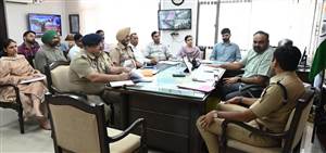 ਸੰਵੇਦਨਸ਼ੀਲ ਪੋਲਿੰਗ ਸਟੇਸ਼ਨਾਂ ਦੀ ਪਛਾਣ ਤੇ ਸੁਰੱਖਿਆ ਪ੍ਰਬੰਧਾਂ ਸਬੰਧੀ ਕੀਤੀ ਇਕੱਤਰਤਾ
