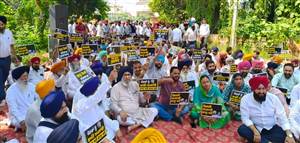 ਸਰਪਲੱਸ ਦੀ ਗੱਲ ਤਾਂ ਦੂਰ ਸਰਕਾਰ ਨੇ ਇੱਕ ਬਲੱਬ ਜਿਨੀ ਵੀ ਬਿਜਲੀ ਦਾ ਉਤਪਾਦਨ ਨਹੀ ਕੀਤਾ: ਚੀਮਾਂ