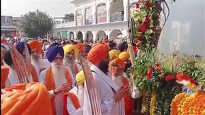 ਬਾਬੇ ਦਾ ਵਿਆਹ : ਸ੍ਰੀ ਗੁਰੂ ਨਾਨਕ ਦੇਵ ਜੀ ਦੀ ਬਰਾਤ ਸੁਲਤਾਨਪੁਰ ਲੋਧੀ ਤੋਂ ਬਟਾਲਾ ਰਵਾਨਾ, ਸਦੀਆਂ ਪੁਰਾਣੀ ਪਰੰਪਰਾ ਅੱਜ ਵੀ ਹੈ ਕਾਇਮ