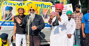 ਮਹਿਲ ਕਲਾਂ 'ਚ ਪਰਵਿੰਦਰ ਸਿੰਘ ਝੋਟਾ ਦੇ ਹੱਕ 'ਚ ਲੱਗੇ ਧਰਨੇ