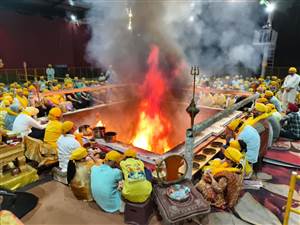 ਨਰਾਤਿਆਂ ’ਚ ਹਵਨ, ਪੂਜਾ ਤੇ ਮੰਤਰ ਜਾਪ ਦਾ ਹੈ ਵਿਸ਼ੇਸ਼ ਮਹੱਤਵ : ਮਹੰਤ ਪ੍ਰਵੀਨ