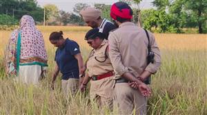 ਖ਼ੌਫ਼ਨਾਕ ਵਾਰਦਾਤ! ਪਤੀ ਨੇ ਪਹਿਲਾਂ ਪਤਨੀ ਨੂੰ ਬੇਰਹਿਮੀ ਨਾਲ ਉਤਾਰਿਆ ਮੌਤ ਦੇ ਘਾਟ ਤੇ ਫਿਰ...