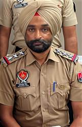 ਲੁਧਿਆਣਾ ’ਚ ਹੈਰੋਇਨ ਦੀ ਵੱਡੀ ਖੇਪ ਬਰਾਮਦ, 3 ਕਿਲੋ 697 ਗ੍ਰਾਮ ਨਸ਼ੇ ਸਮੇਤ ਮੁਲਜ਼ਮ ਗ੍ਰਿਫ਼ਤਾਰ; ਸਰਹੱਦ ਪਾਰੋਂ ਤਸਕਰੀ ਦੇ ਪੱਖ ਤੋਂ ਵੀ ਜਾਂਚ ਜਾਰੀ