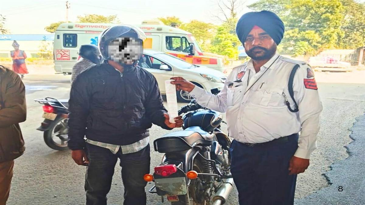 ਹਾਈ ਸਕਿਓਰਿਟੀ ਨੰਬਰ ਪਲੇਟ ਨਾ ਹੋਣ ’ਤੇ ਇਕ ਹਫਤੇ ’ਚ 882 ਚਲਾਨ ਜਾਰੀ