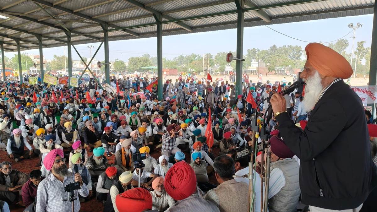 ਸੀਐੱਮ ਦੇ ਵਿਧਾਨ ਸਭਾ ਹਲਕੇ ਧੂਰੀ ’ਚ ਗਰਜੇ ਹਜ਼ਾਰਾਂ ਮੁਲਾਜ਼ਮ ਤੇ ਪੈਨਸ਼ਨਰ