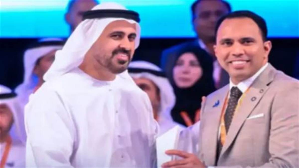 ਅਬੂ ਧਾਬੀ 'ਚ ਕੇਰਲ ਦੇ ਵਿਅਕਤੀ ਨੇ ਜਿੱਤਿਆ UAE ਦਾ 'Outstanding Workforce' ਪੁਰਸਕਾਰ; ਕਿੰਨਾ ਮਿਲਿਆ ਇਨਾਮ?
