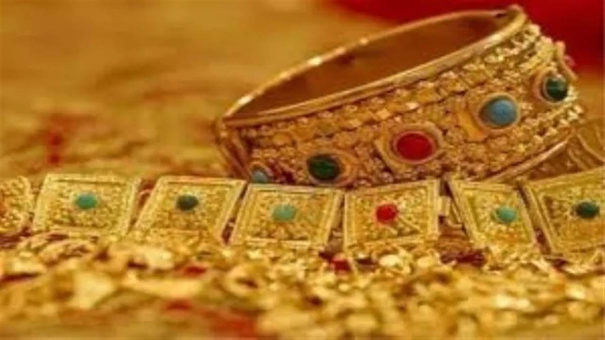 Gold Silver Price Crash: ਲਗਾਤਾਰ ਦੂਜੇ ਦਿਨ ਵੀ ਫਿਸਲੇ ਸੋਨਾ ਤੇ ਚਾਂਦੀ, ਤੁਹਾਡੇ ਸ਼ਹਿਰ ’ਚ ਕਿੰਨੀਆਂ ਹੋਈਆਂ ਕੀਮਤਾਂ?