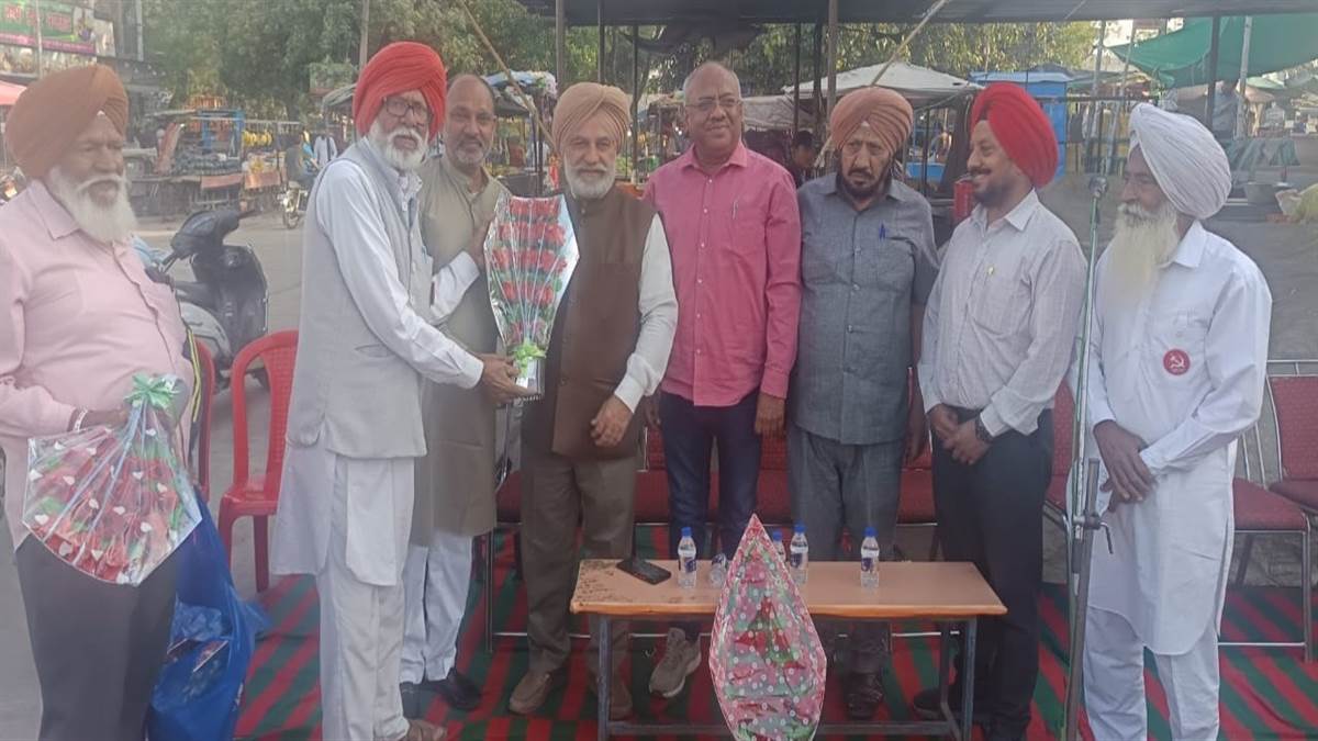 ਕਾਮਰੇਡਾਂ ਨੇ ਸੁਨਾਮ ਪੁੱਜਣ ਮੌਕੇ ਜਥੇ ਦਾ ਕੀਤਾ ਸਵਾਗਤ