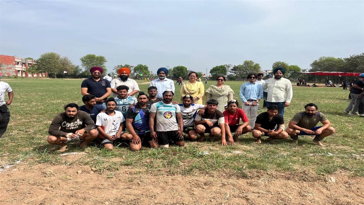 ਵਿਦਿਆਰਥੀਆਂ ਦੇ ਜੀਵਨ ’ਚ ਖੇਡਾਂ ਦੀ ਮਹੱਤਤਾ ਅਹਿਮ : ਡਾ. ਗਰਗ