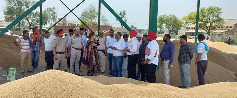 ਡਿਪਟੀ ਕਮਿਸ਼ਨਰ ਵੱਲੋਂ ਜ਼ਿਲ੍ਹੇ ਦੀਆਂ ਵੱਖ-ਵੱਖ ਦਾਣਾ ਮੰਡੀਆਂ ਦਾ ਜਾਇਜ਼ਾ