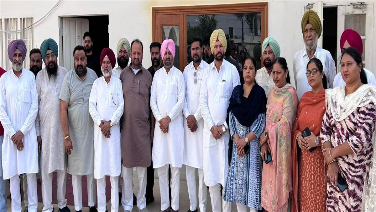 ਕਾਂਗਰਸੀ ਆਗੂਆਂ ’ਤੇ FIR ਦਰਜ ਕਰਨ ਤੋਂ ਬਾਅਦ ਵਿਧਾਇਕ ਢਿੱਲੋਂ ਦਾ ਗੁੱਸਾ ਸੱਤਵੇਂ ਅਸਮਾਨ 'ਤੇ, ਤਿੱਖੇ ਸੰਘਰਸ਼ ਦੀ ਚਿਤਾਵਨੀ