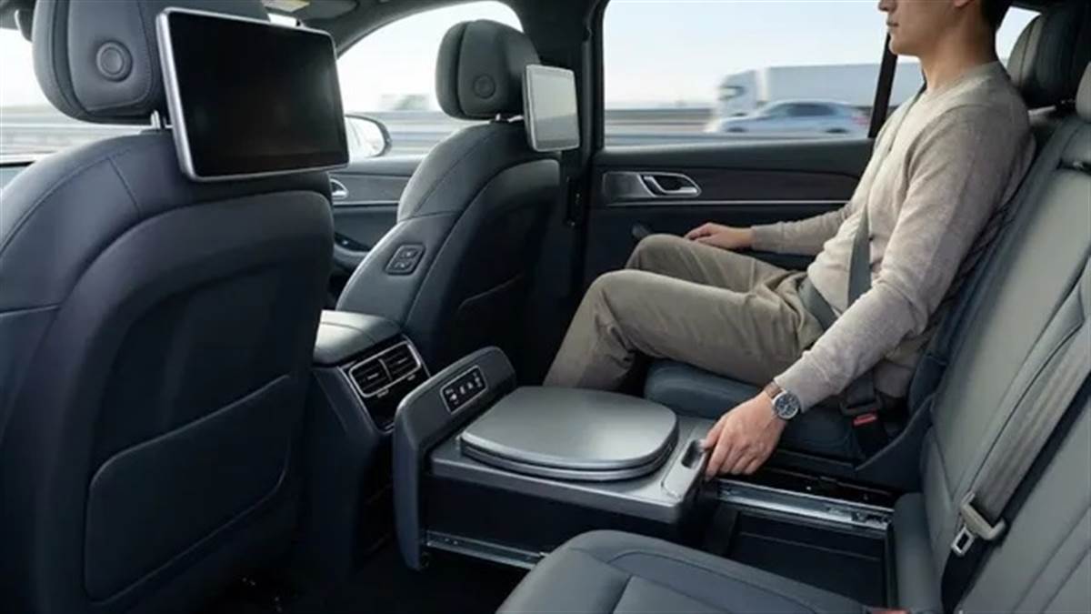 ਕੀ ਹੁਣ ਇਲੈਕਟ੍ਰਿਕ ਕਾਰਾਂ ਦੀਆਂ ਸੀਟਾਂ ਦੇ ਹੇਠਾਂ ਹੋਵੇਗਾ ਟਾਇਲਟ? ਚੀਨੀ ਕੰਪਨੀ ਨੇ ਇਸ ਵਿਲੱਖਣ ਪ੍ਰਣਾਲੀ ਨੂੰ ਕਰਵਾਇਆ ਪੇਟੈਂਟ