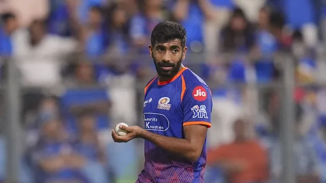 ਜਸਪ੍ਰੀਤ ਬੁਮਰਾਹ ਦੀ ਗੇਂਦਬਾਜ਼ੀ ਨੂੰ ਲੱਗਿਆ ਗ੍ਰਹਿਣ! IPL 2026 ਦੇ 5 ਮੈਚਾਂ 'ਚ ਨਹੀਂ ਮਿਲੀ ਕੋਈ ਸਫਲਤਾ; ਇਰਫ਼ਾਨ ਪਠਾਨ ਨੇ ਦੱਸੀ ਵੱਡੀ ਵਜ੍ਹਾ