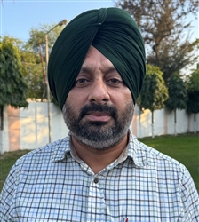 ਬਰਨਾਲਾ 'ਚ ਪ੍ਰਸ਼ਾਸਨਿਕ ਅਧਿਕਾਰੀਆਂ ’ਤੇ ਵੋਟਰ ਸੂਚੀਆਂ ’ਚ ਛੇੜਛਾੜ ਦੇ ਲੱਗੇ ਦੋਸ਼