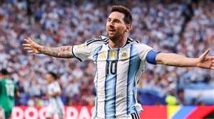 Lionel Messi ਨੇ ਕਰੀਅਰ ਦੀ ਪਹਿਲੀ ਹੈਟ੍ਰਿਕ ਲਗਾ ਕੇ ਹਿਲਾਈ ਰਿਕਾਰਡ ਬੁੱਕ, ਅਰਜਨਟੀਨਾ ਦੀ ਇਕਪਾਸੜ ਜਿੱਤ
