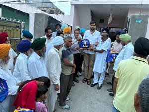 ‘ਮੇਰੀ ਰਸੋਈ ਯੋਜਨਾ’ ਤਹਿਤ ਲੋੜਵੰਦ ਪਰਿਵਾਰਾਂ ਨੂੰ ਰਾਸ਼ਨ ਕਿੱਟਾਂ ਵੰਡੀਆਂ