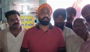 ਕਲਾਨੌਰ ਗਊਸ਼ਾਲਾ ਵਿੱਚ ਬੇਜ਼ੁਬਾਨਾਂ ਦੀ ਮੌਤ, ਹਨੂੰਮਾਨ ਚੌਕ ਵਿੱਚ ਸਕ੍ਰੀਨ 'ਤੇ ਦਿਖਾਏ ਹਾਲਾਤ