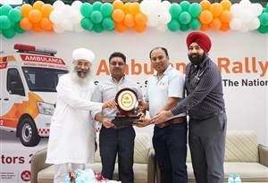 ਆਜ਼ਾਦੀ ਦਿਹਾੜੇ ਸਬੰਧੀ ਕੱਢੀ ਐਬੂਲੈਂਸ ਜਾਗਰੂਕਤਾ ਰੈਲੀ