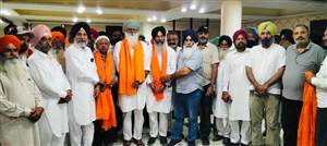 ਸ਼ੋ੍ਰਮਣੀ ਅਕਾਲੀ ਦਲ ਦੇ ਨਵ ਨਿਯੁਕਤ ਅਹੁਦੇਦਾਰਾਂ ਦਾ ਸਨਮਾਨ