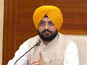 Punjab News : ਮੁੰਡੀਆਂ ਨੇ ਜਲ ਸਪਲਾਈ ਤੇ ਸੈਨੀਟੇਸ਼ਨ ਵਿਭਾਗ ਦੇ 52 ਨਵ-ਨਿਯੁਕਤ ਕਰਮਚਾਰੀਆਂ ਨੂੰ ਨਿਯੁਕਤੀ ਪੱਤਰ ਸੌਂਪੇ