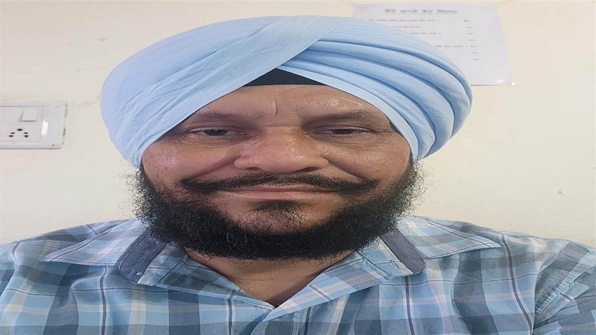 ਲਾਇਸੈਂਸ ਰੀਨਿਊ ਲਈ ਖੱਜਲ ਹੋ ਰਿਹੈ ਅਸ਼ਟਾਮ ਫਿਰੋਸ਼