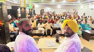 ਜੰਡਿਆਲਾ ਗੁਰੂ ’ਚ ‘ਯੁੱਧ ਨਸ਼ਿਆਂ ਵਿਰੁੱਧ’ ਫੇਜ਼-2 ਤਹਿਤ ਹੋਈ ਮੀਟਿੰਗ