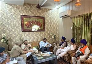 ਦੇਵੀਦਾਸਪੁਰਾ ਰੇਲਵੇ ਟਰੈਕ ’ਤੇ ਛੇ ਘੰਟੇ ਰੇਲ ਰੋਕੋ ਅੰਦੋਲਨ