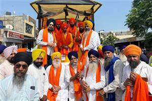 ਜ਼ਿਲ੍ਹਾ ਪ੍ਰਧਾਨ ਘੁੰਮਣ ਤੇ ਸਾਥੀਆਂ ਨਗਰ ਕੀਰਤਨ ਦਾ ਕੀਤਾ ਭਰਵਾਂ ਸਵਾਗਤ