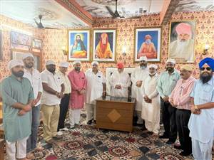 ਮੋਦੀ ਦੇ ਜਨਮਦਿਨ ਮੌਕੇ ਸੰਤ ਨਿਰੰਜਨ ਦਾਸ ਵੱਲੋਂ ਅਰਦਾਸ