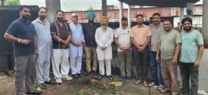 ਪੀਐੱਮ ਦੇ ਜਨਮ ਦਿਨ ਮੌਕੇ ਗਊਸ਼ਾਲਾ ’ਚ ਕੀਤੇ ਸੇਵਾ ਕਾਰਜ : ਆਹਲੂਵਾਲੀਆ