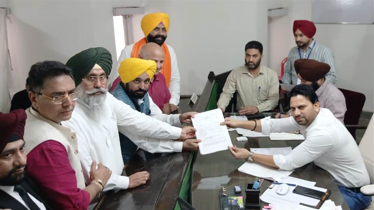 ਆਪ ਉਮੀਦਵਾਰ ਹਰਮੀਤ ਸਿੰਘ ਸੰਧੂ ਦੀ ਨਾਮਜ਼ਦਗੀ ਦਾਖ਼ਲ ਕਰਨ ਤੋਂ ਪਹਿਲਾਂ  ਮੁੱਖ ਮੰਤਰੀ ਨੇ ਵਿਰੋਧੀ  ਧਿਰਾਂ ਨੂੰ ਲਾਏ ਰਗੜੇ